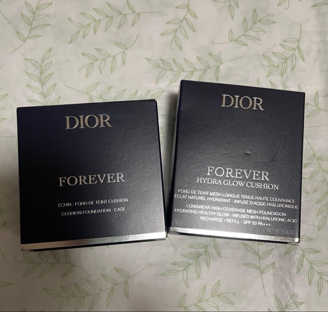 ディオールスキンフォーエヴァー イドラグロウクッション0.5N＋限定ケース