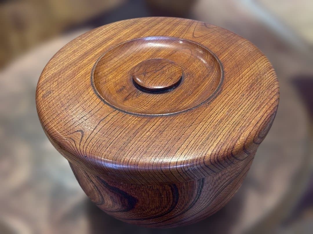 無垢材・くり抜き・茶櫃 ・大型・木工・民藝・欅