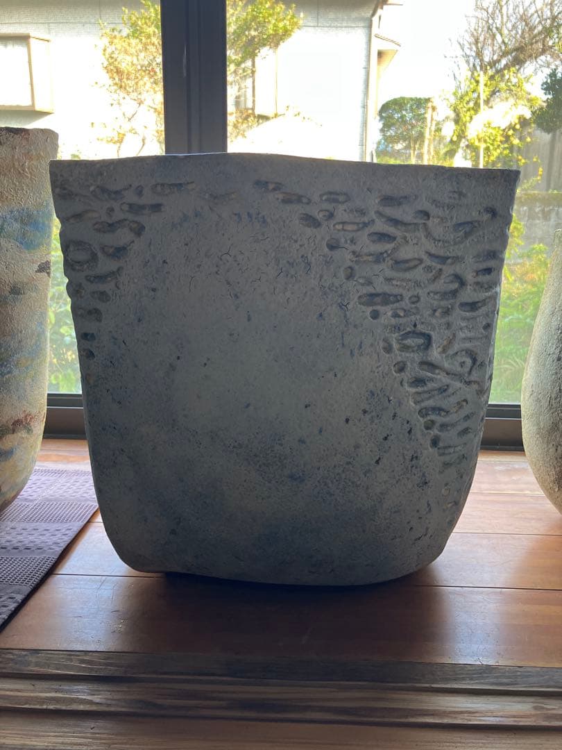 薩摩焼の大きなつぼ　陶器　陶芸家作品　忠雲窯