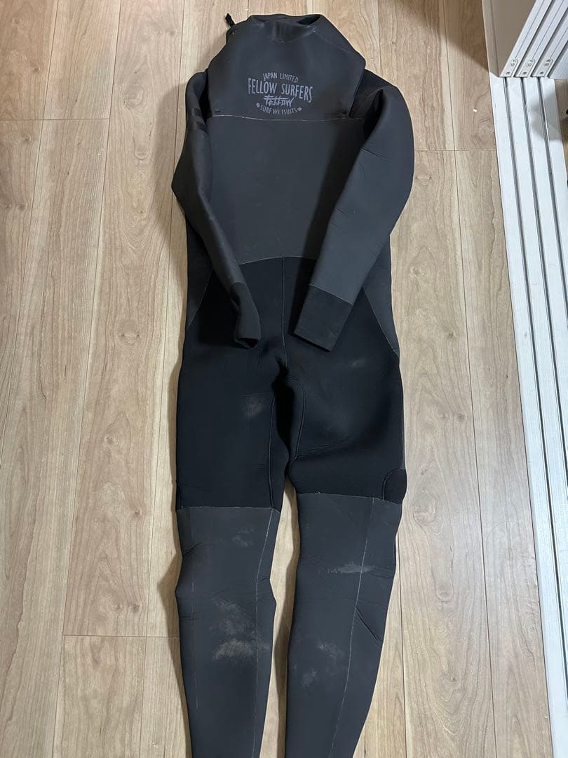 FELLOW セミドライウェットスーツ 5mm