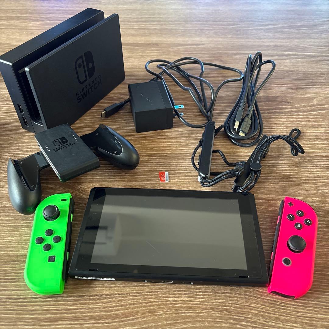 Switch スプラトゥーンモデル 本体 ドッグ SDカード Joy-Con