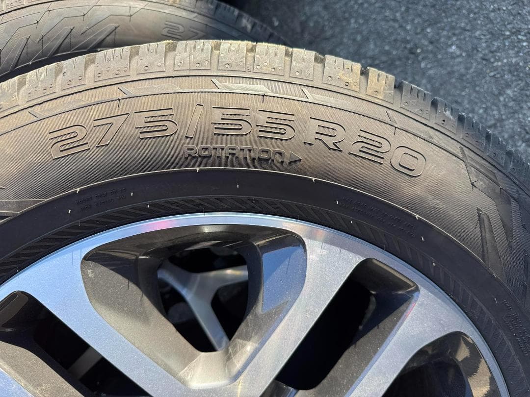 ランドローバー ディフェンダー 純正 20インチ スタッドレス　ノキアン