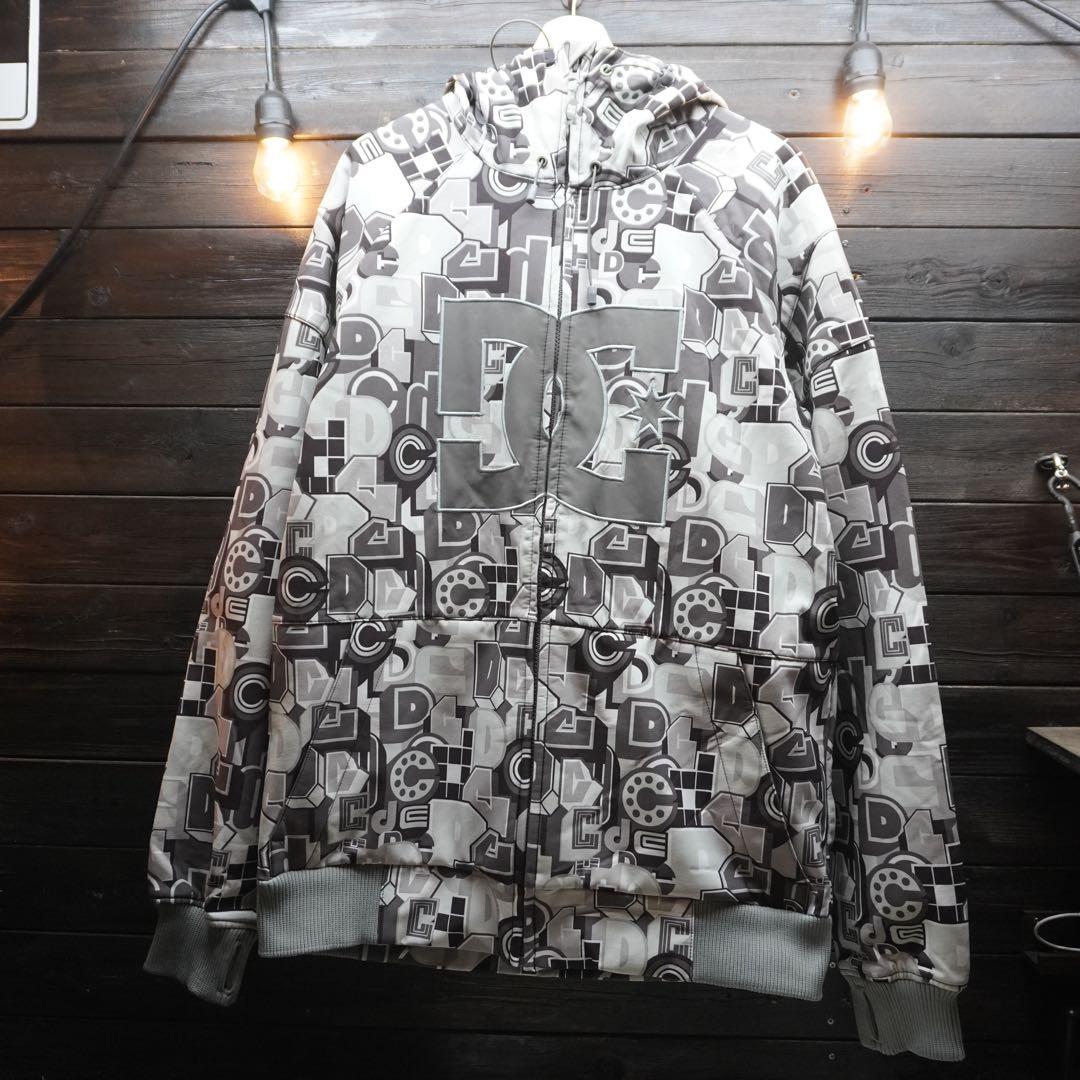 DC Shoes ディーシー シューズ スノーボードウェア 上下セット　Mサイズ