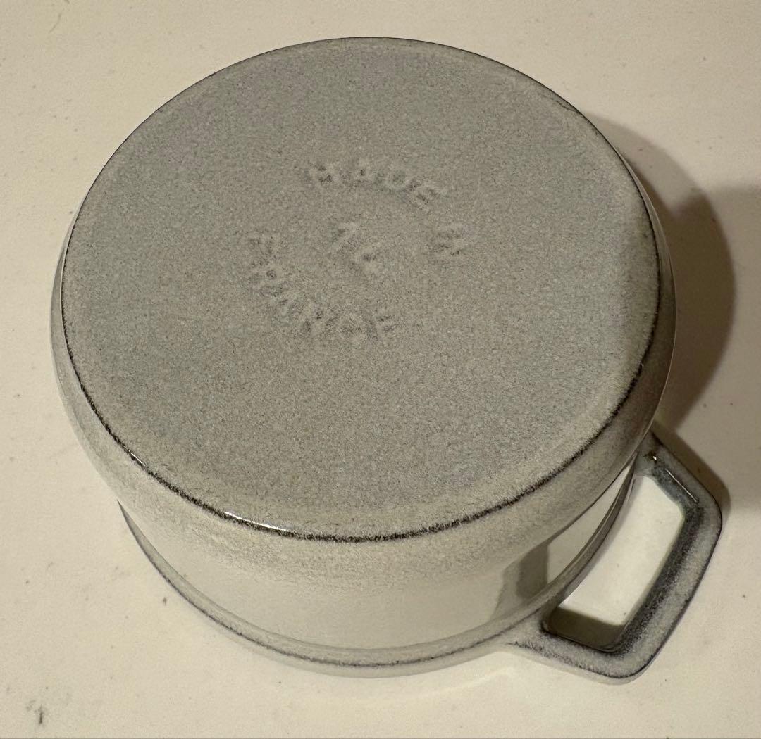 ストウブStaubピコココット カンパーニュ 14cmホーロー 鍋