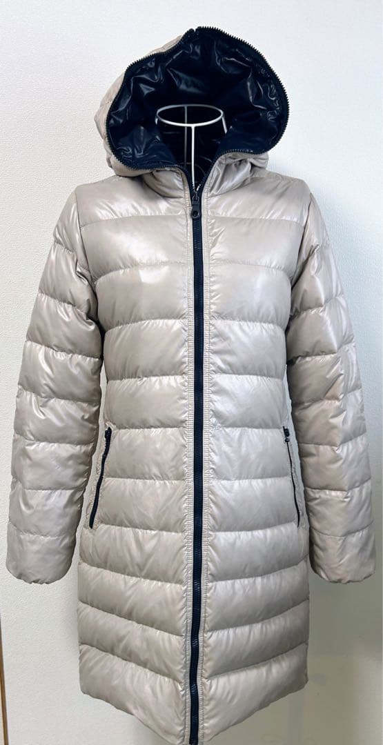 DUVETICA ACE ロングダウンコート40 ベージュ×ネイビー
