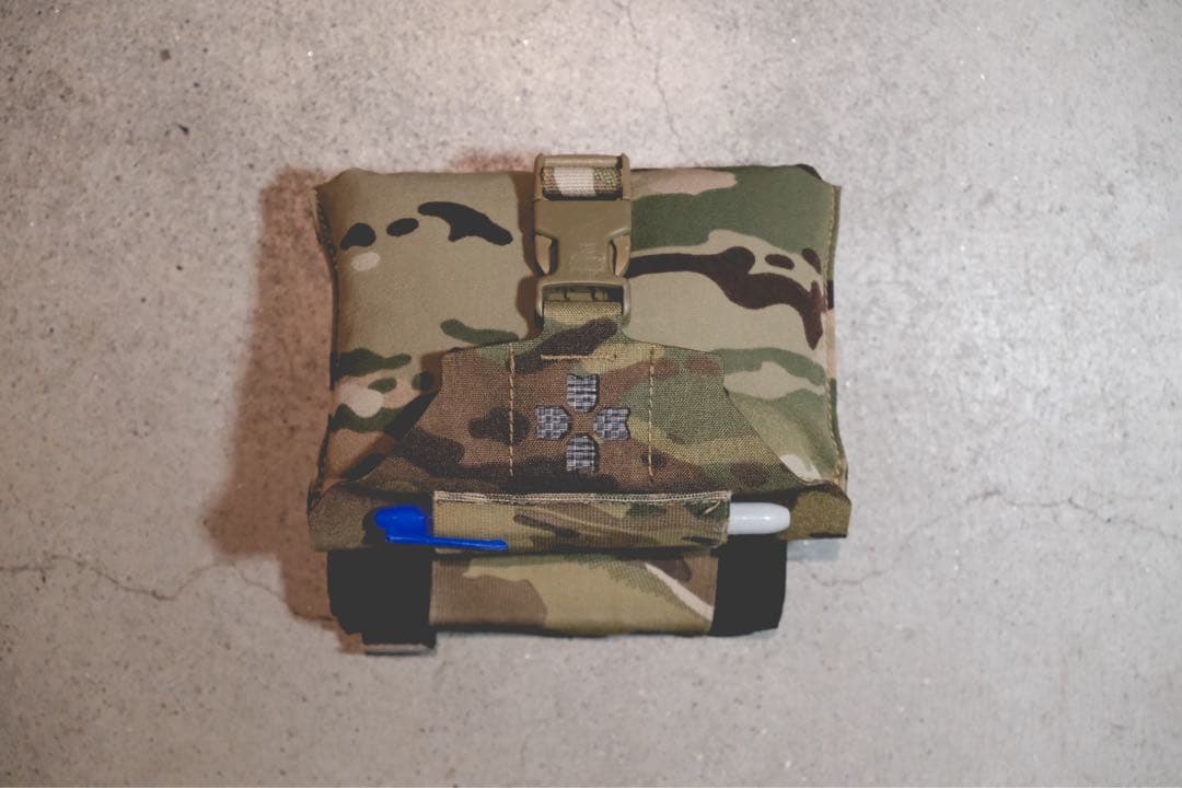 【美品】VOLK TACTICAL GEAR MEDIC POUCH CAT付属