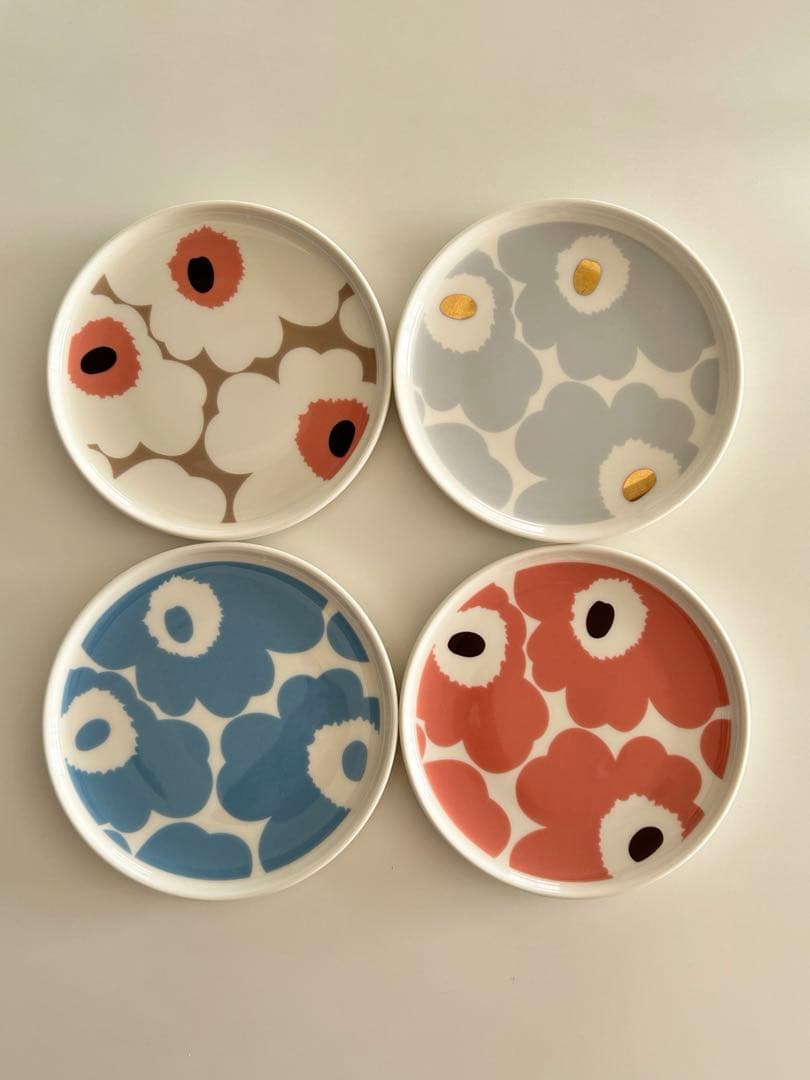 マリメッコ　ウニッコ　13.5cm プレート　4枚セット