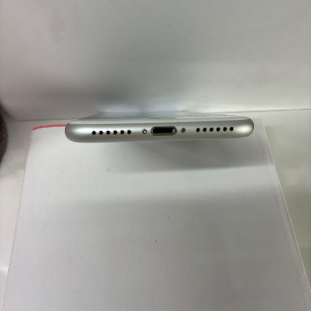 iPhone8 本体のみ