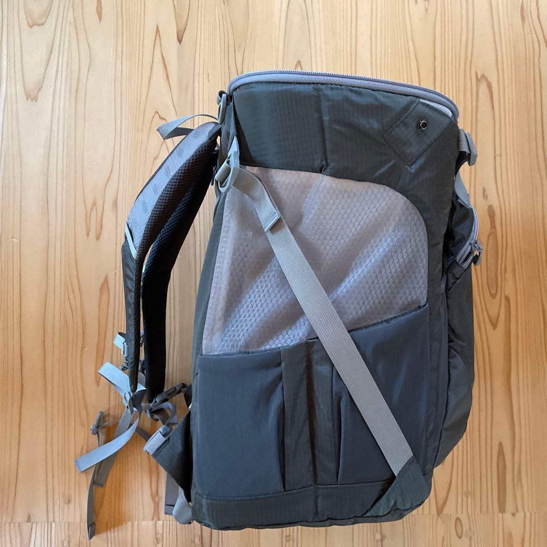 ドッグキャリング　パックL mont-bell リュック型バッグ 　モンベル