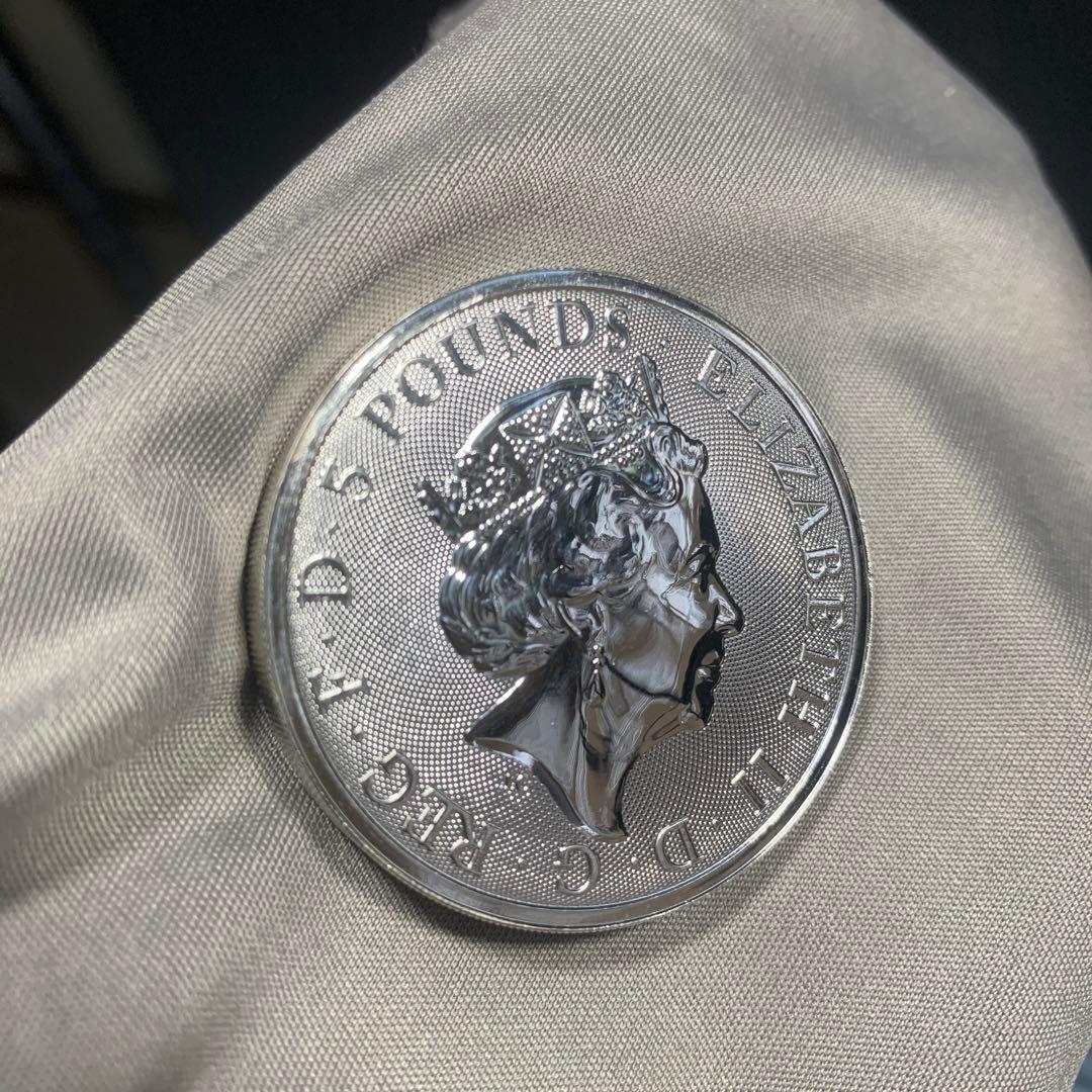 D1 純銀貨 2オンス クイーンズビースト 2020 ホワイトライオン