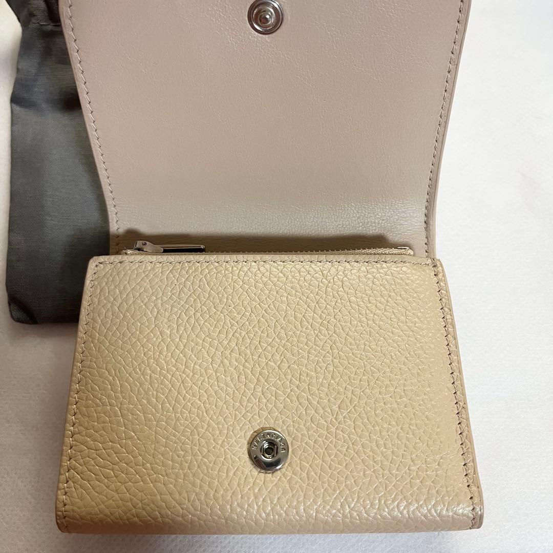 m*a様 BALENCIAGA バレンシアガ 三つ折財布 ベージュ ミニ財布