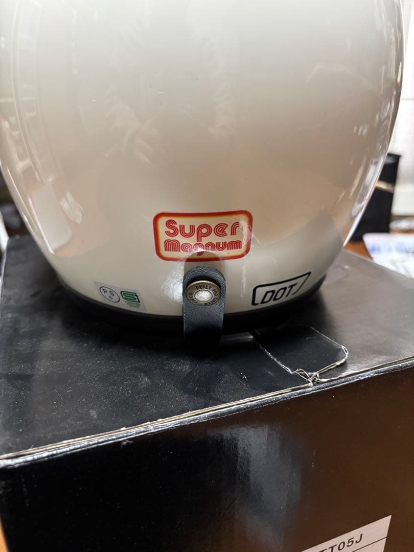 スーパーマグナム スタンダード　アイボリー　tt&co ヘルメット