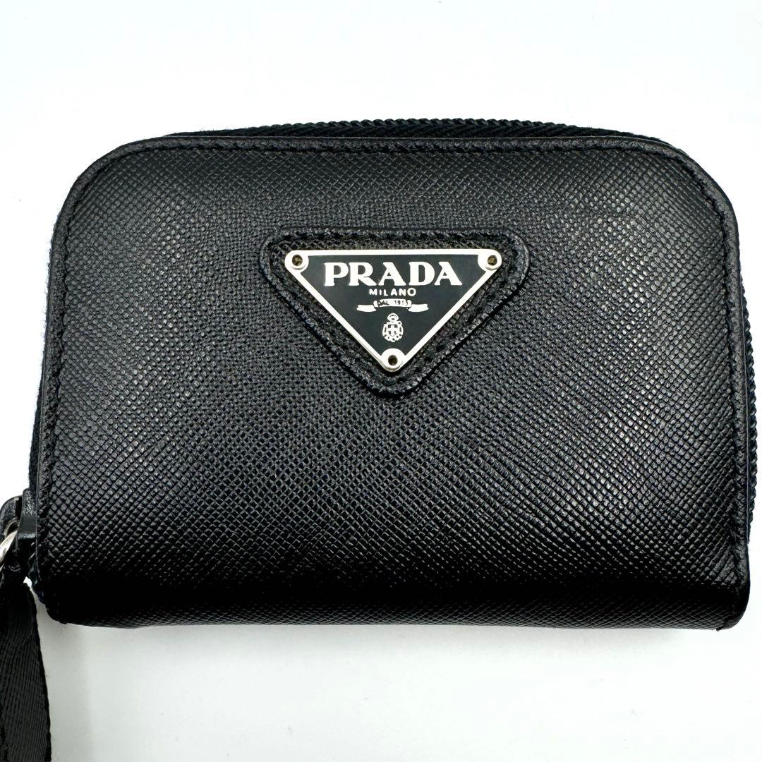 美品✨PRADA プラダ　ケース　ブラック　レザー　三角ロゴ