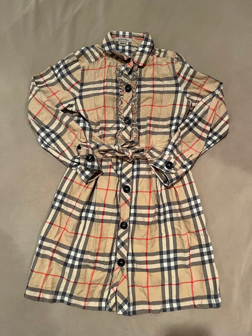 バーバリー　8y 128
