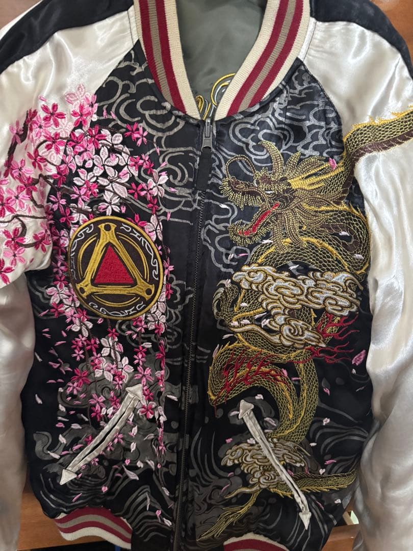 雅結ｘ牙狼コラボ・リバーシブルスカジャン