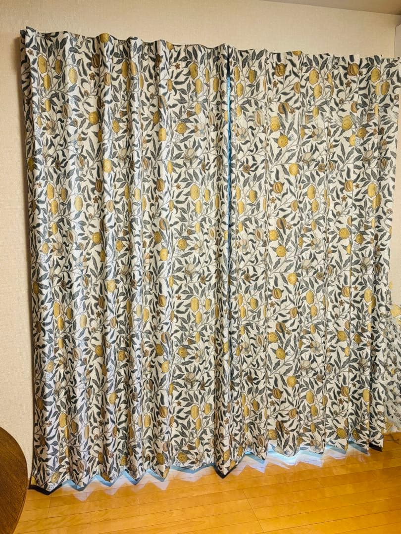 【定価8万】【新品未使用】遮光カーテン　ウィリアムモリス　207cm×200cm