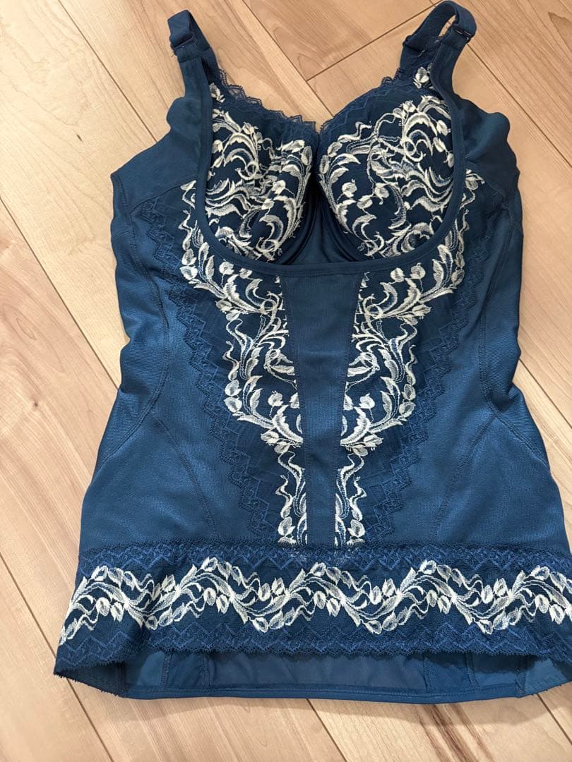 ブランド　MARUKO 商品　リベルディーニュ　ネイビー下着一式