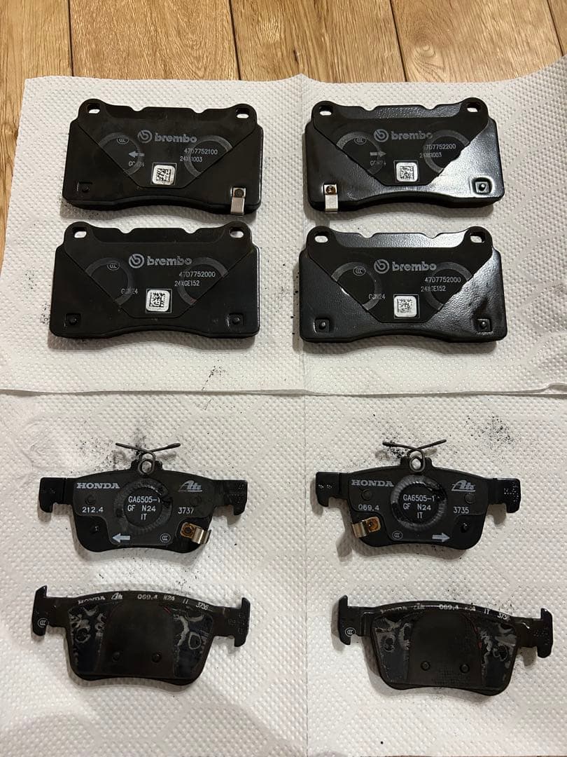 シビックタイプR FL5 純正ブレンボーブレーキパッド　1台分