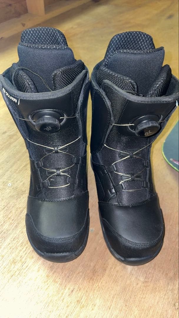 ア*イ様 ZUMA ボアシステム付きスノーボードブーツ ブラック