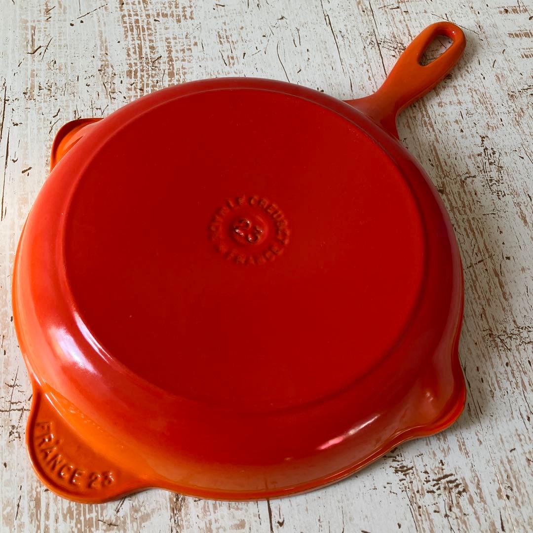 ＊未使用＊　ル・クルーゼ23cm スキレット オレンジ
