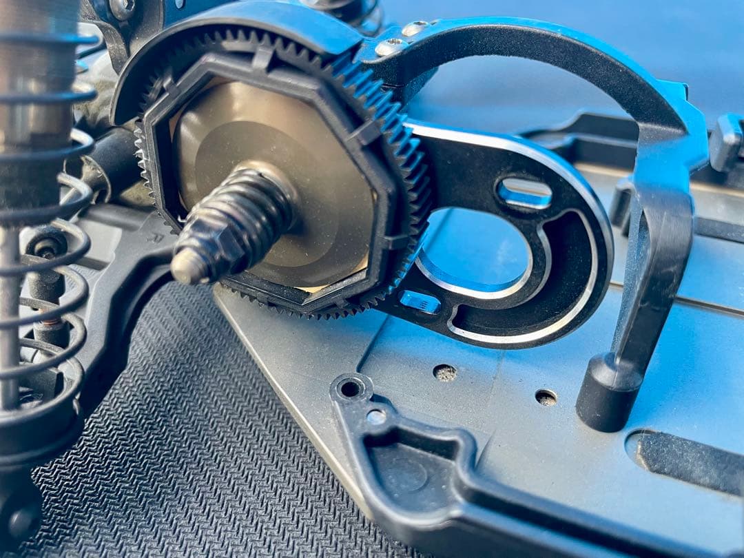 ヨコモ　YZ-2CAL3.1 中古品　新品ボディ付き