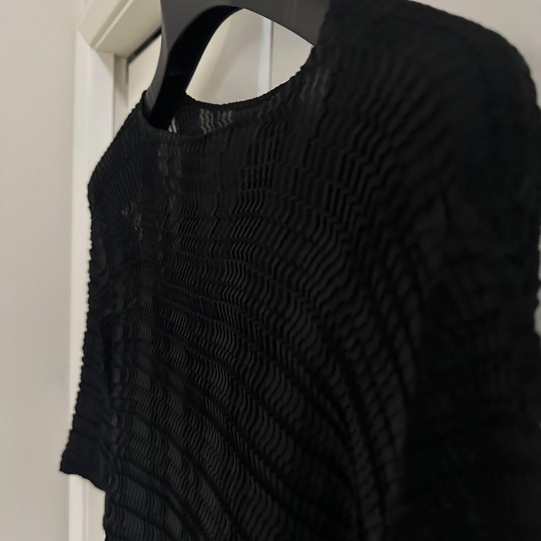 【美品】 ISSEY MIYAKE トップス ブラウス 半袖 黒