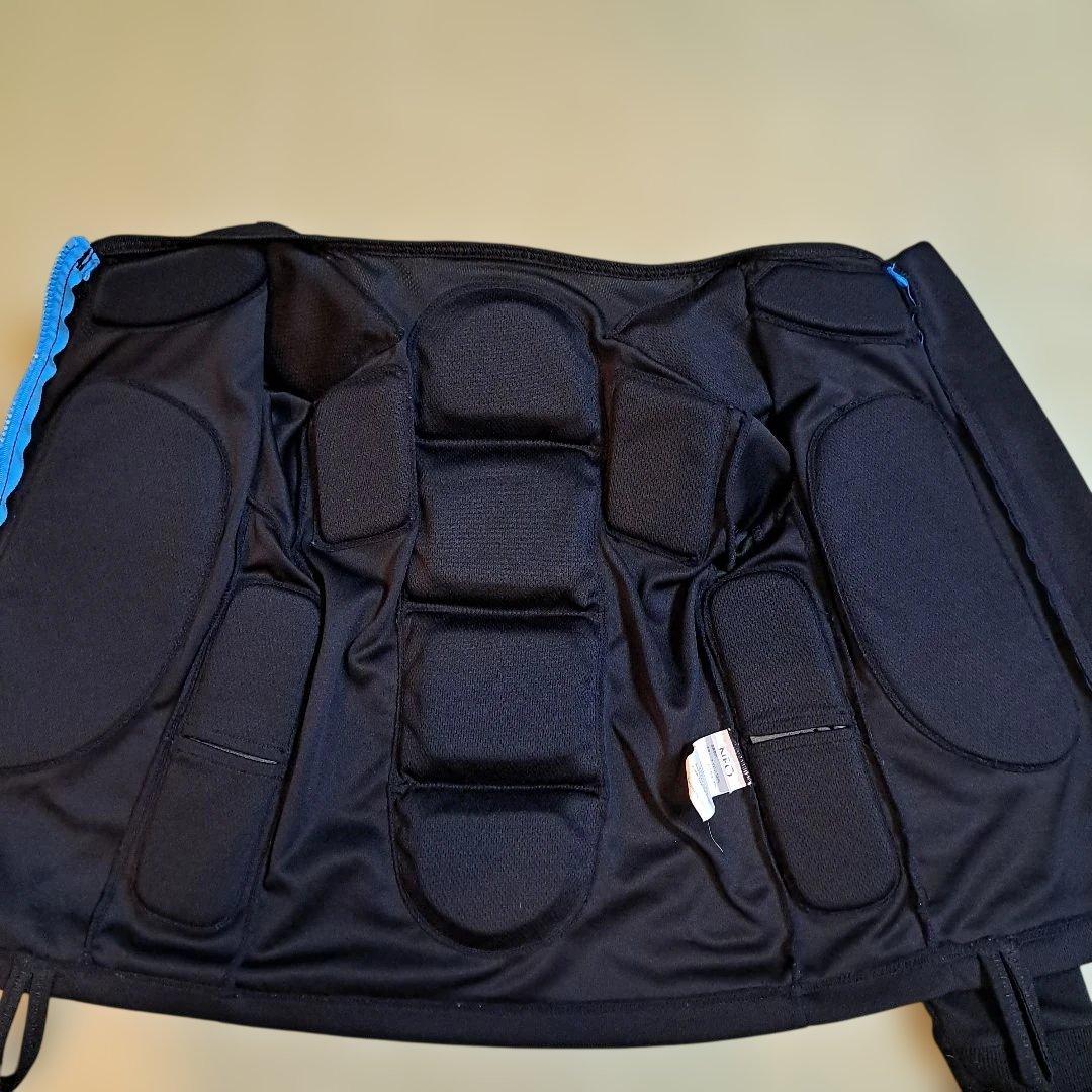 NEO スノーボード用パッド入りジャケット