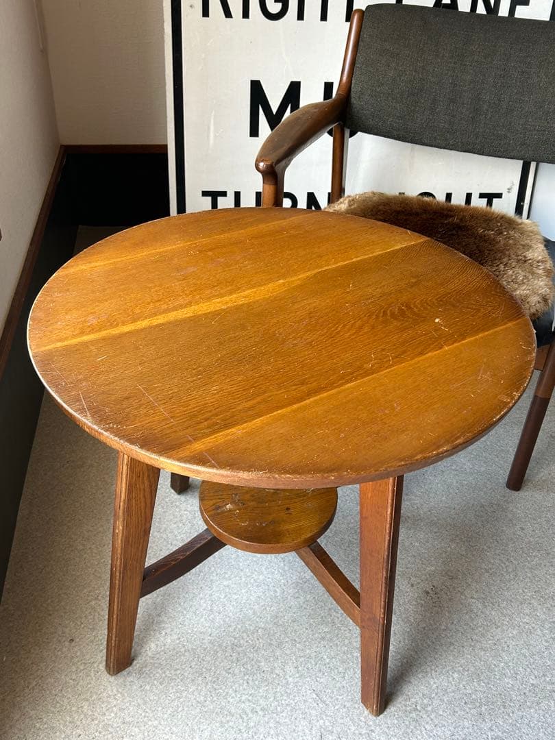 アンティーク　木製コーヒーテーブル　円形　古道具　ヴィンテージ　ラウンドテーブル