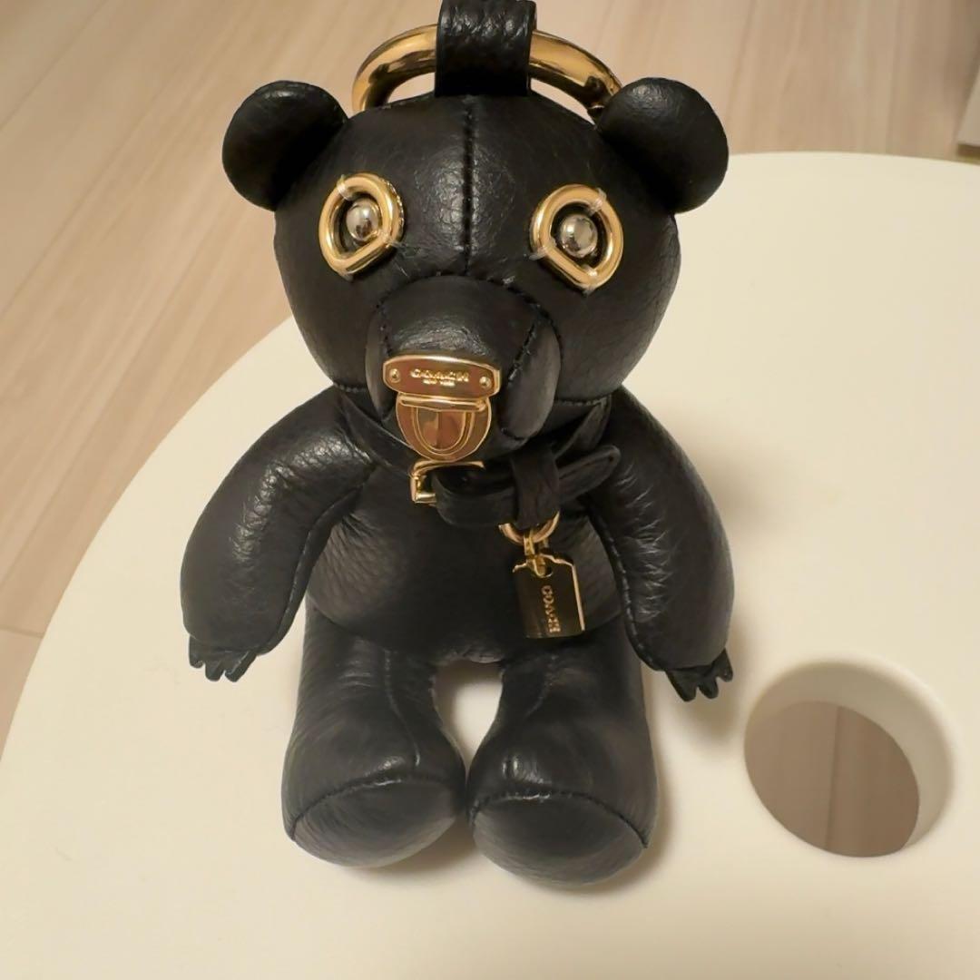COACH　バックチャーム　くま