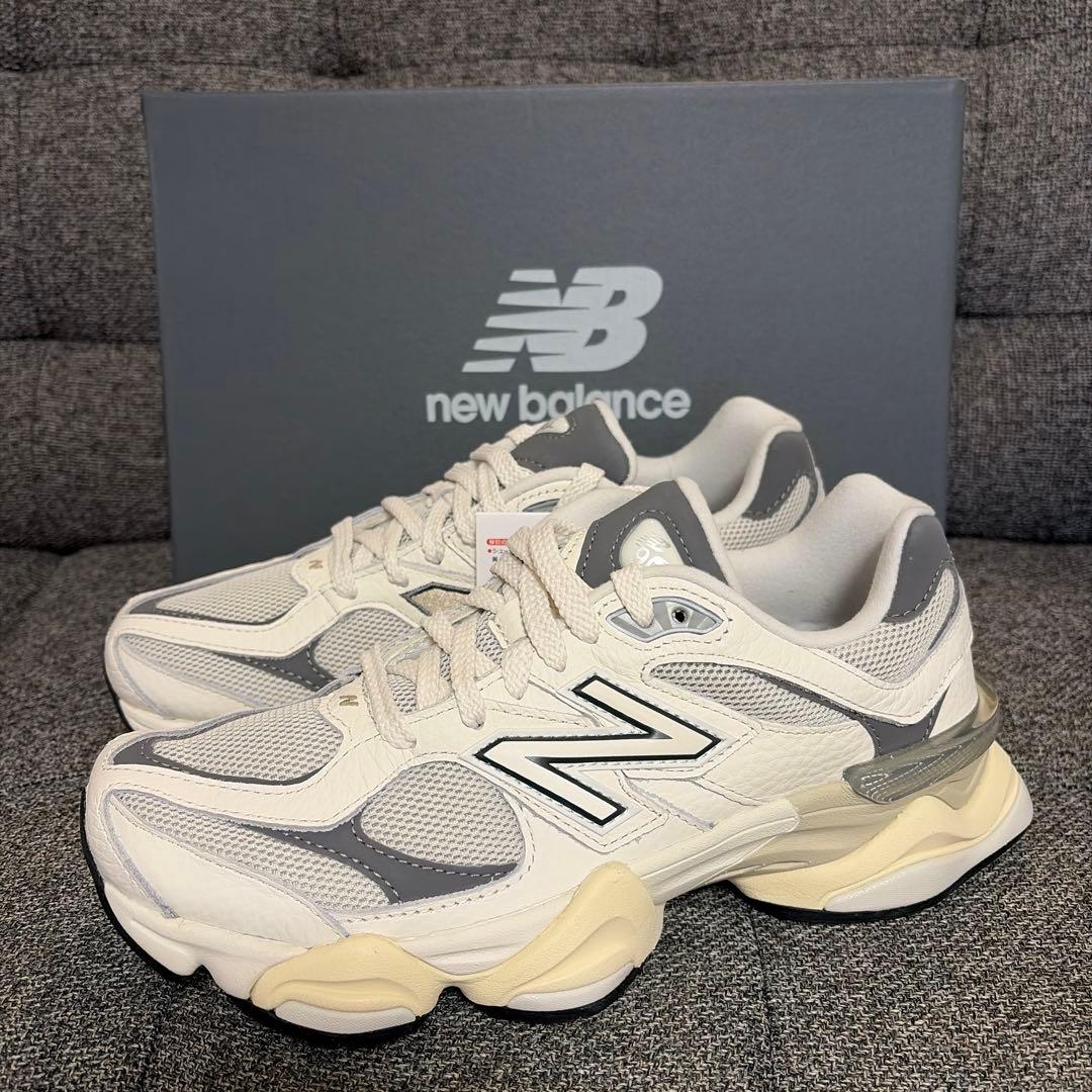 【新品】ニューバランス U9060AGA 24.5㎝ NEW BALANCE