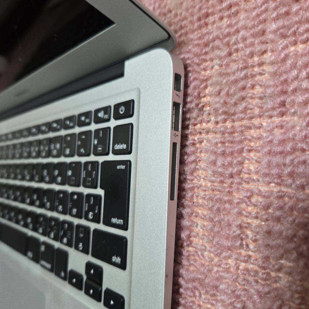 f*6様 MacBook Air 2017 シルバー macOS