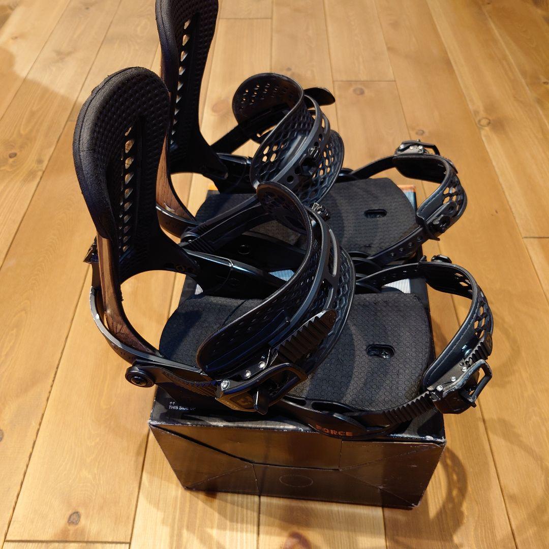 UNION Force スノーボードビンディング ブラック/ウッド
