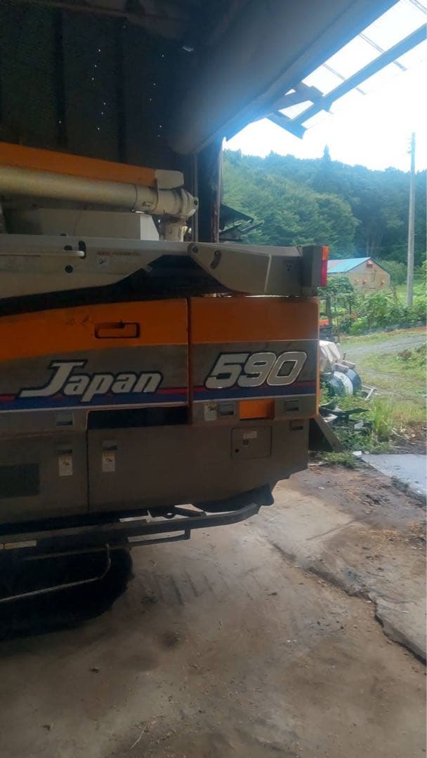 イセキ コンバイン Japan 590