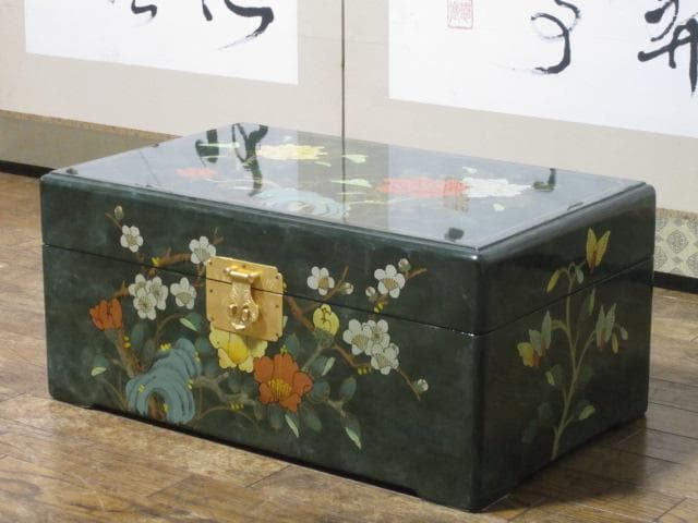 漆塗 中国美術 真鍮金具 花文様図 保管箱/宝石箱/ジュエリーケース/小物入れ