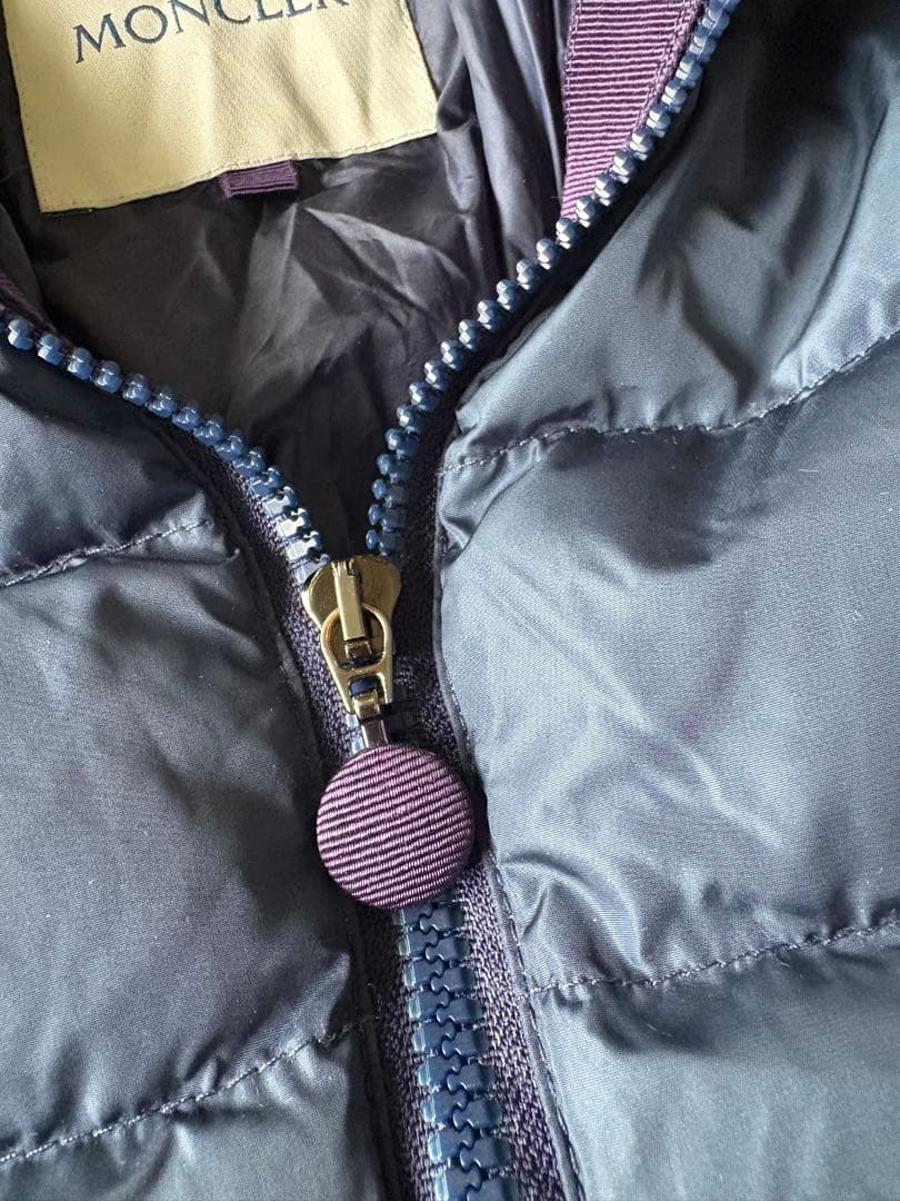 MONCLER ネイビー ダウンジャケット