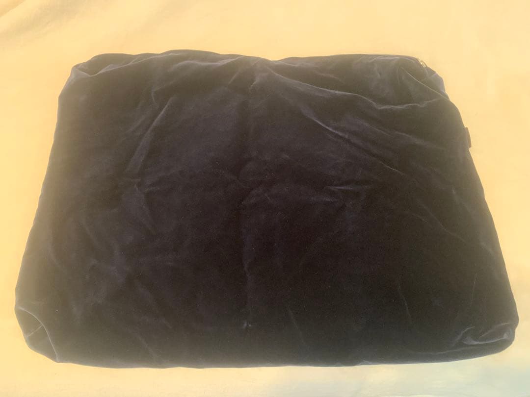 フリッツハンセン　ベルベットクッションカバー