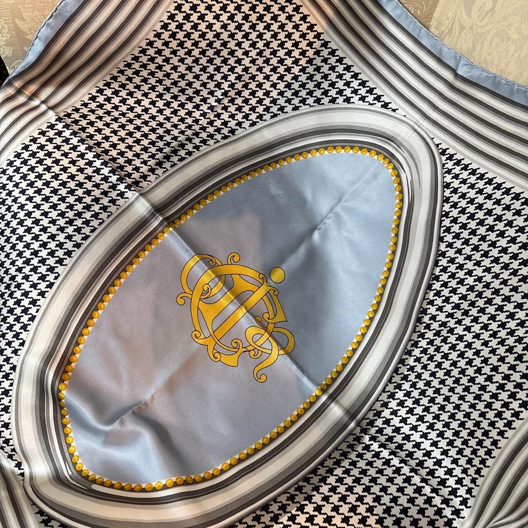 Christian DIOR ディオール　スカーフ