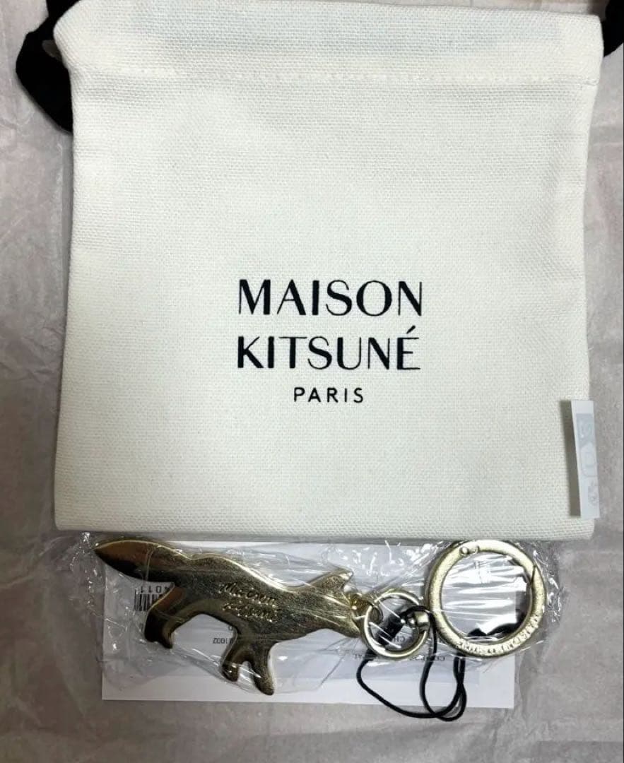 【新品】メゾンキツネ MAISON KITSUNE キーホルダー ＆巾着