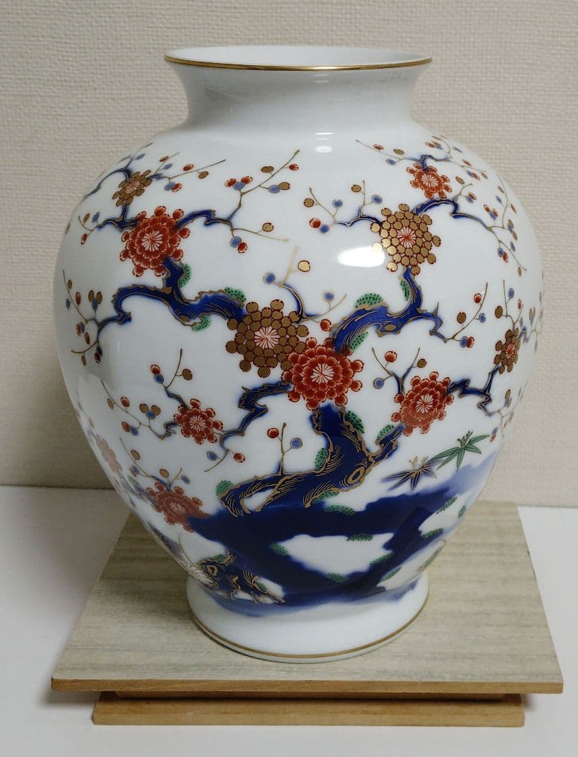 有田焼　花瓶　宮内庁御用達　深川製磁　木箱