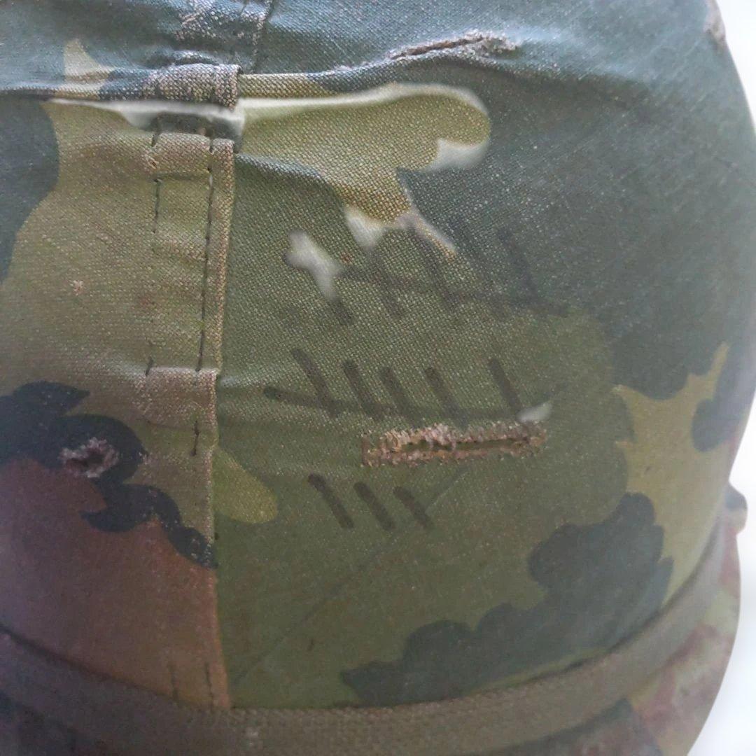 ベトナム戦争 M-1ヘルメットセット 中古品 装飾用胸像付き