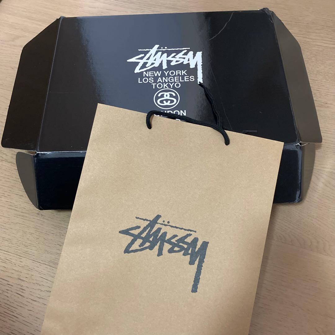 【箱付し】 Stussy パーカー Lサイズ