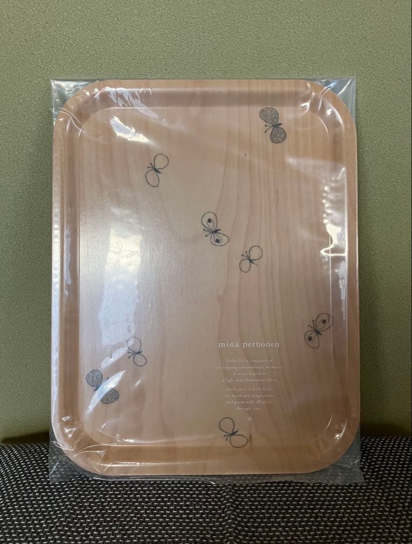 【新品・未使用】ミナペルホネン トレイ 大 choucho ※プロフ必読