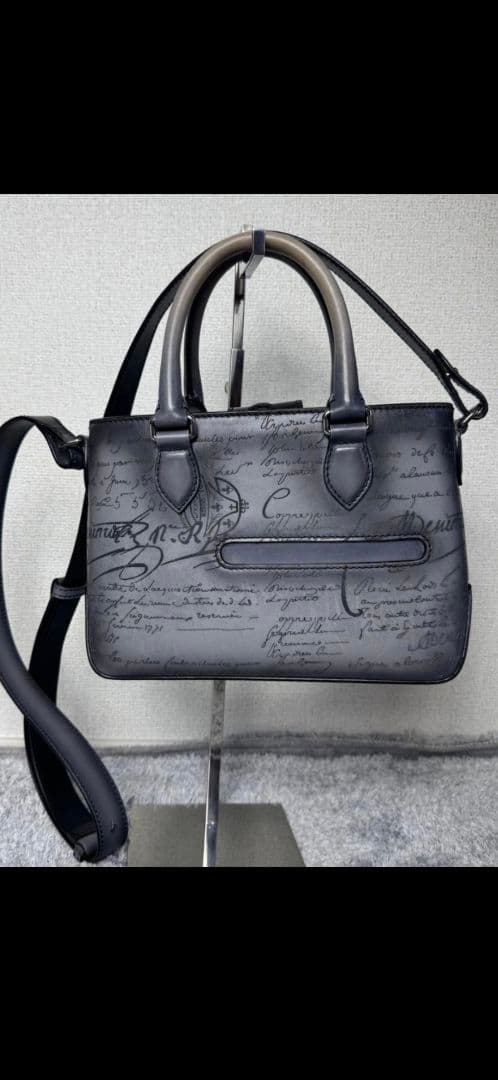 かめさん専用ベルルッティトゥジュールガリバー2wayバッグ