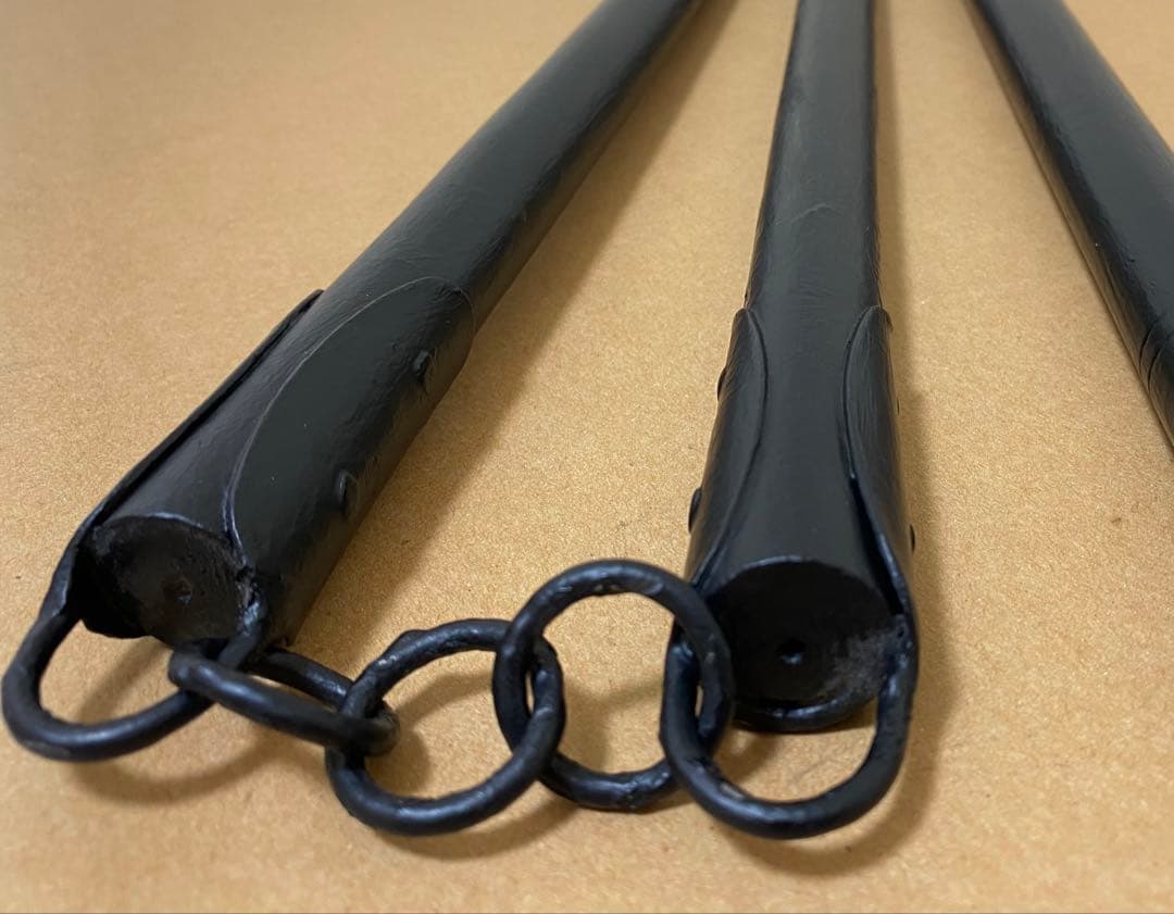 ③【 ブルース・リー 】 タペストリー ＆ 三節棍（さんせつこん） セット