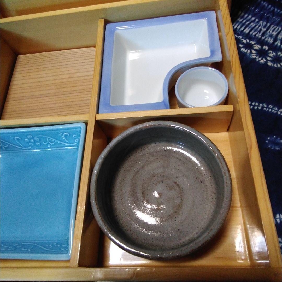 ともこ　松花堂弁当　ヒノキ木製セット 皿4点付き　5客