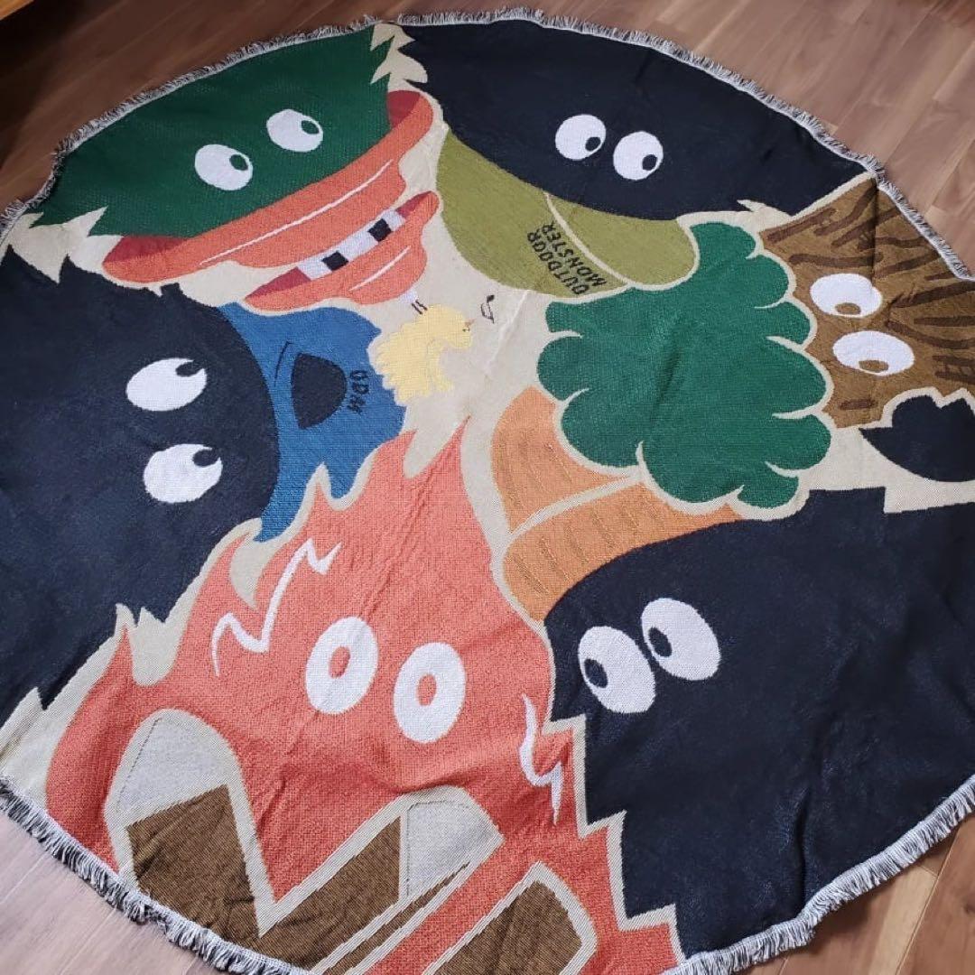 アウトドアモンスター　ラグブランケット