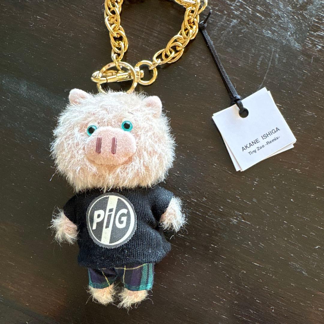 Tiny zoo 作家ハンドメンド ぬいぐるみ　キーチェーン付き ぶたさん