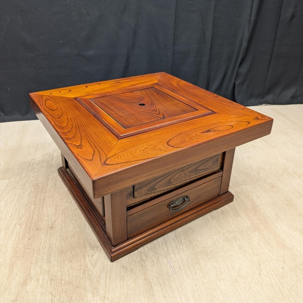 欅 ケヤキ　無垢　関西火鉢　箱火鉢　角火鉢　火鉢　囲炉裏　いろり　炉端　引き出し