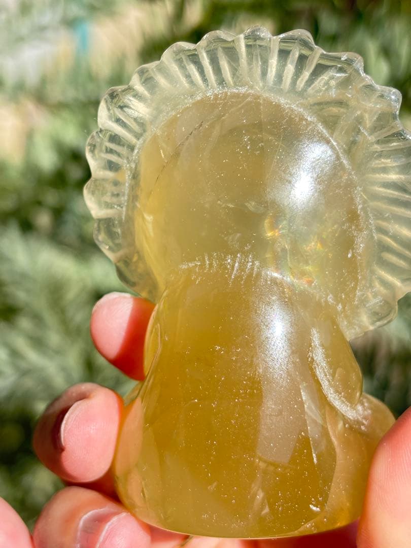 天然ナチュラルシトリン　非加熱　後ろにビックレインボー　ライオン　高品質