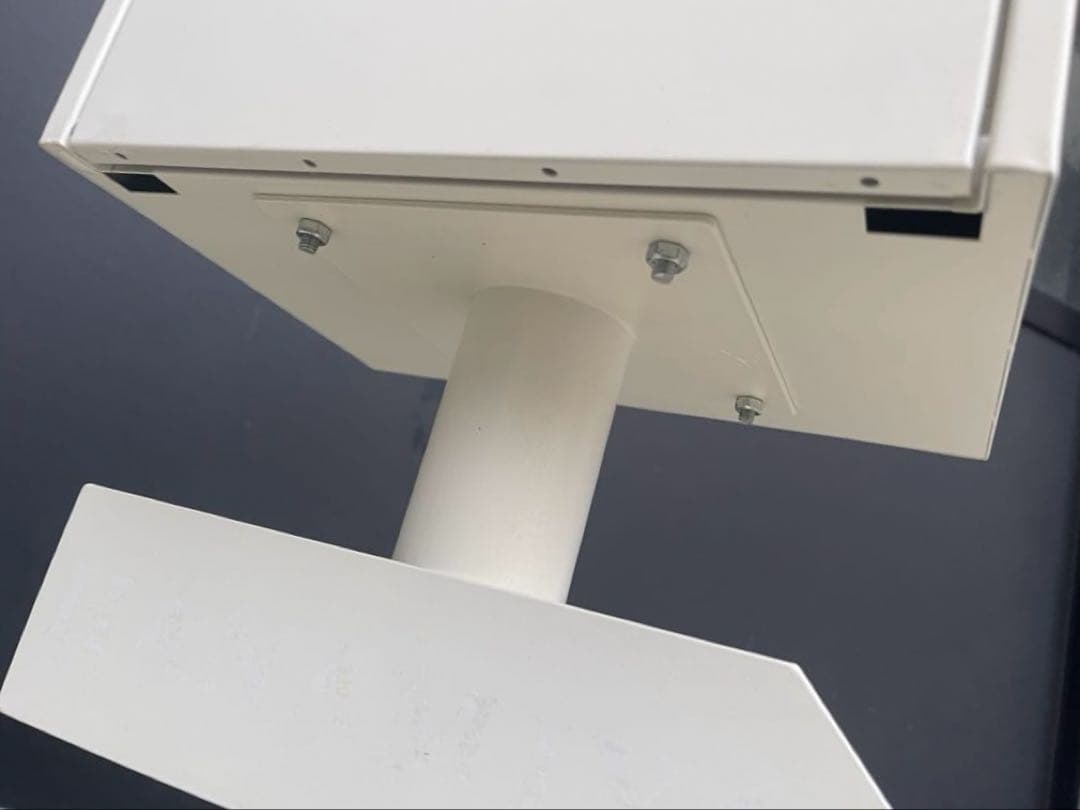 おしゃれ【ポスト】 置き型 ダイヤル ロック 錠 ホワイト 〒 メールボックス